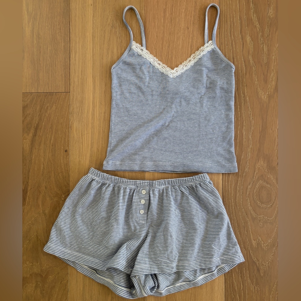 NWOT Brandy Melville blue stripped pj set.